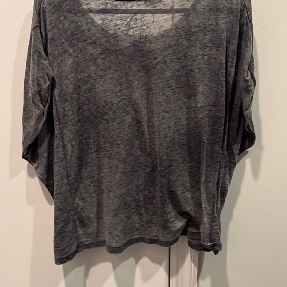 Chaser Gray Pink Floyd Graphic Tee. Size xs - Picture 3 of 4